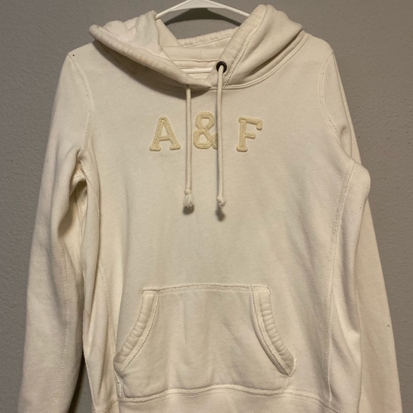 Abercrombie & Fitch Sweaters - A & F SWEATER! 🤩